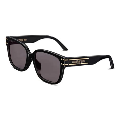 christian dior sunglasses with logo on the lent|Dior Eyewear .